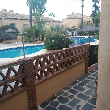 Lägenhet C P Oasis Club Málaga